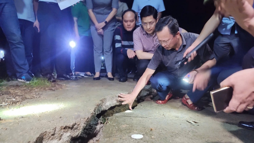 Công bố khẩn cấp về thiên tai do sạt trượt đất đá tại Quang Hanh, Quảng Ninh