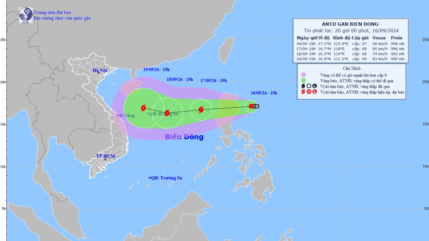 Áp thấp nhiệt đới trên Biển Đông di chuyển nhanh, giật cấp 9