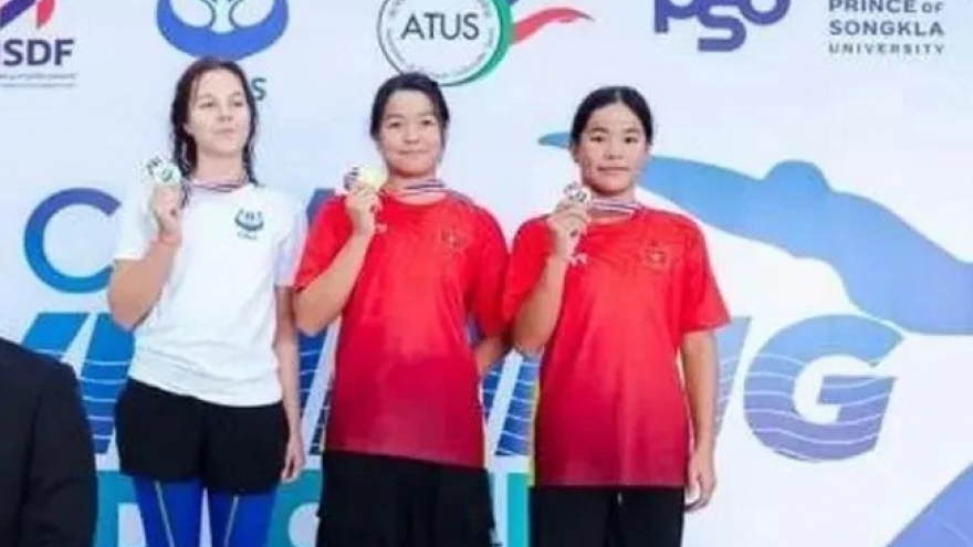 Vietnam shines at Thailand Finswimming World Cup