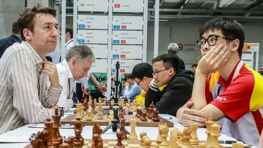 Vietnam hold England to draw at Chess Olympiad 2024