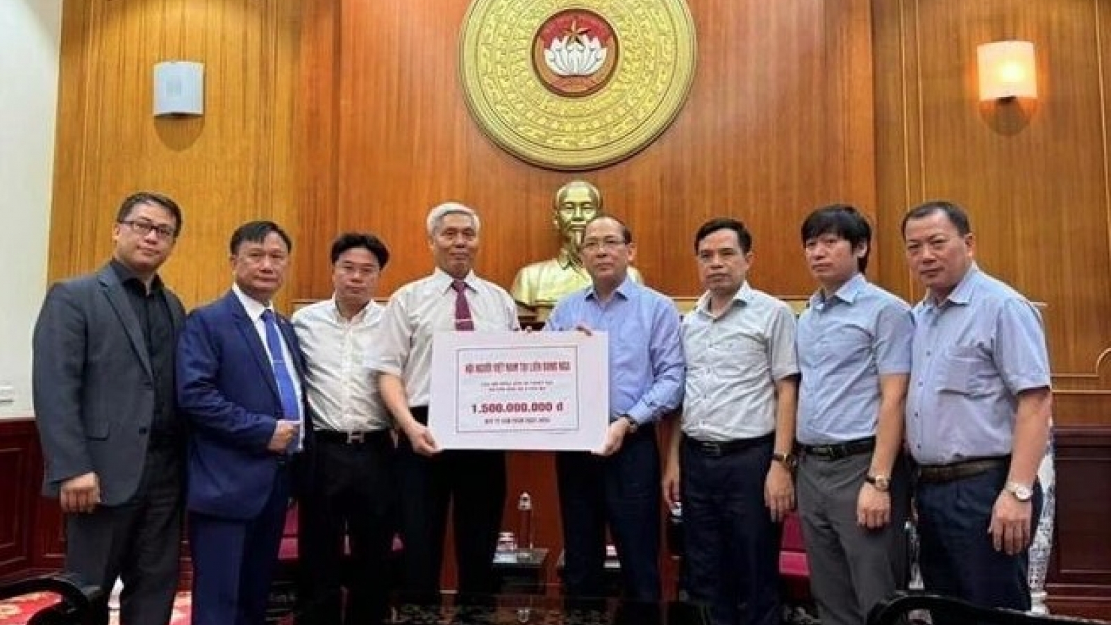 Overseas Vietnamese in Russia raise fund for Typhoon Yagi victims