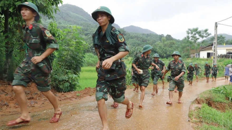 Hơn 600 người tham gia tìm kiếm, cứu hộ, cứu nạn tại vùng lũ quét Làng Nủ