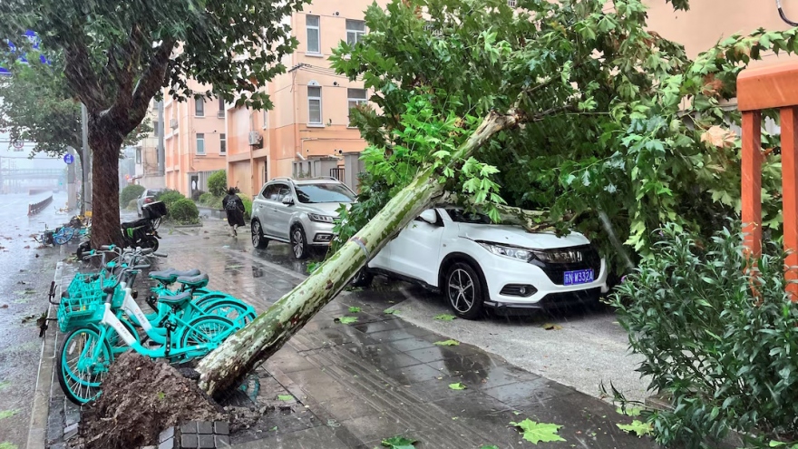 Bão Bebinca dần suy yếu thành áp thấp nhiệt đới ở Trung Quốc