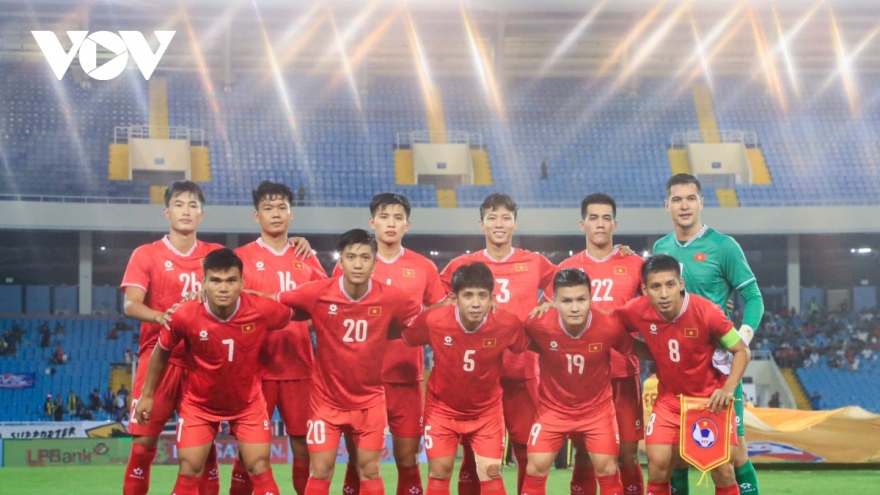 Vietnam continue to slide down FIFA world rankings