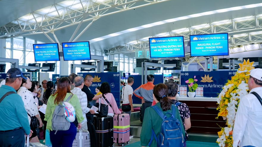 Mở lại gần hết các đường bay, Vietnam Airlines báo lãi hơn 6.200 tỷ đồng