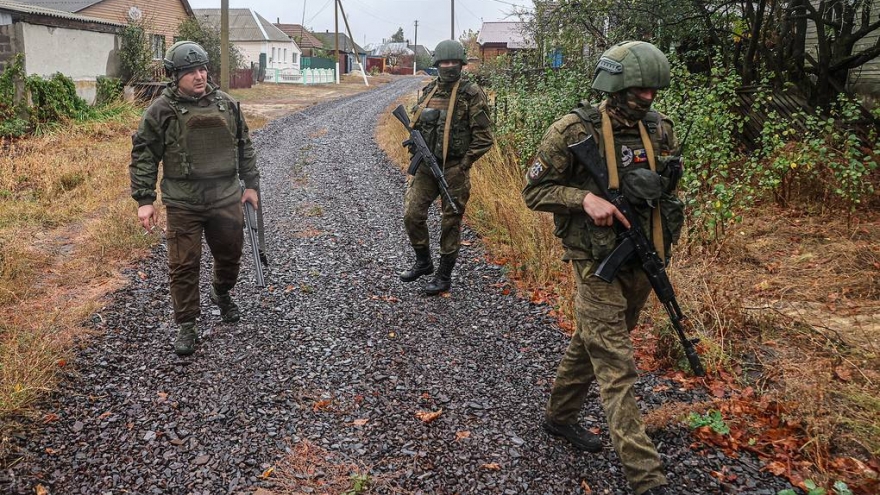 Phương Tây chơi lớn với quyết định "hồi sinh" ngành công nghiệp vũ khí Ukraine