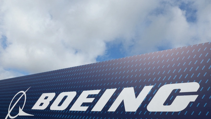 Giải mã “thiên thần sa ngã” Boeing