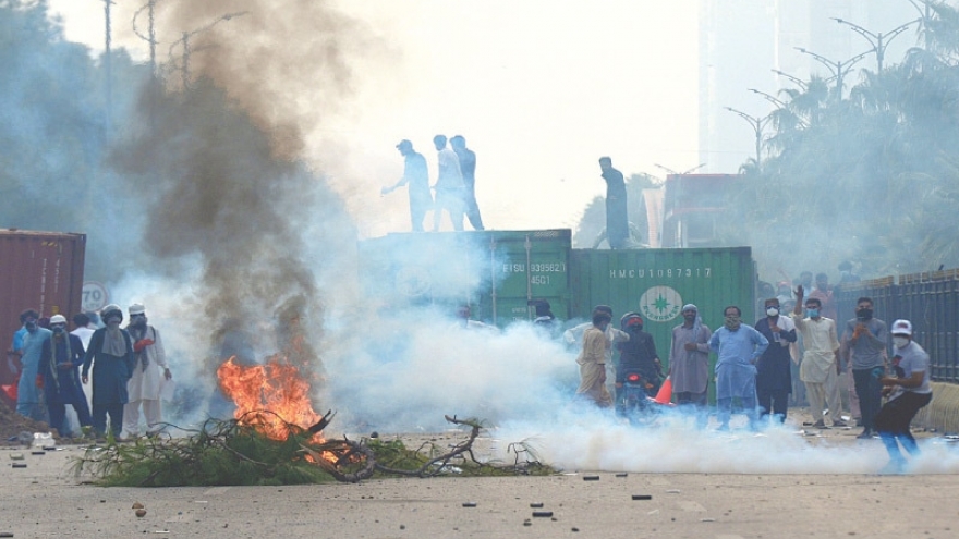 Taliban cảnh báo “bất ổn khu vực” do khủng hoảng chính trị tại Pakistan