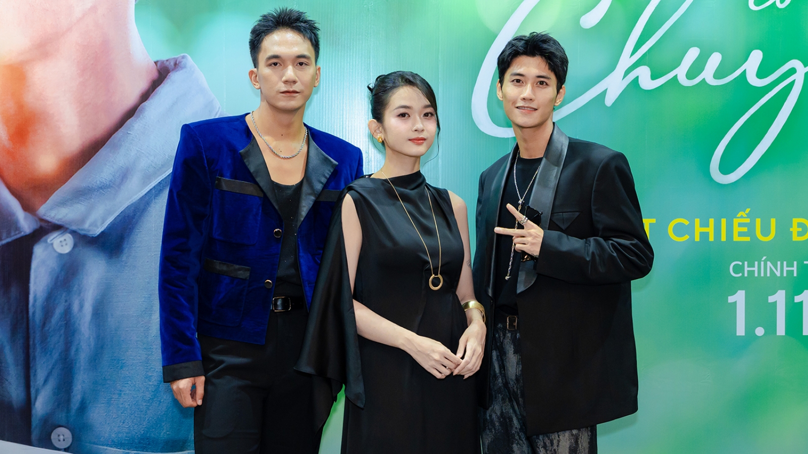 Đạo diễn "Ngày xưa có một chuyện tình": Tôi không bê nguyên sách lên phim