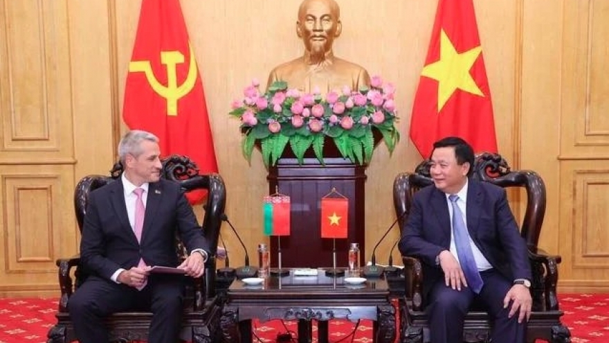 Vietnam eyes enhancing theoretical exchanges with Azerbaijan, Belarus