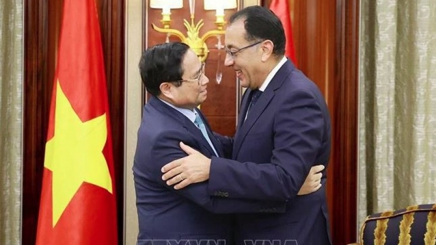 PM Pham Minh Chinh meets with Egyptian Prime Minister