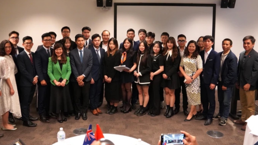 Vietnamese students' organisation in Australia promotes solidarity