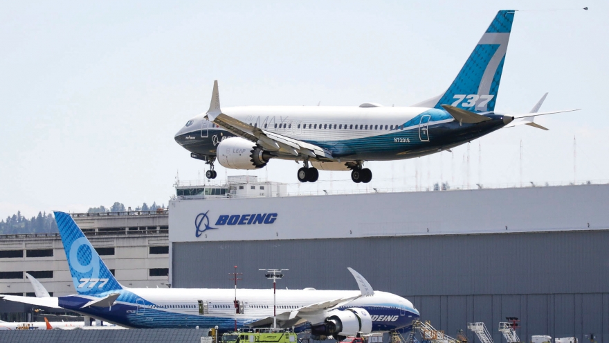 Boeing cắt giảm 17.000 việc làm và hoãn giao máy bay 777X do đình công