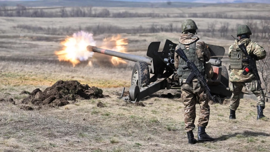 Nga tốc chiến và vây bọc Donetsk, lính Ukraine đối mặt với “cơn ác mộng”