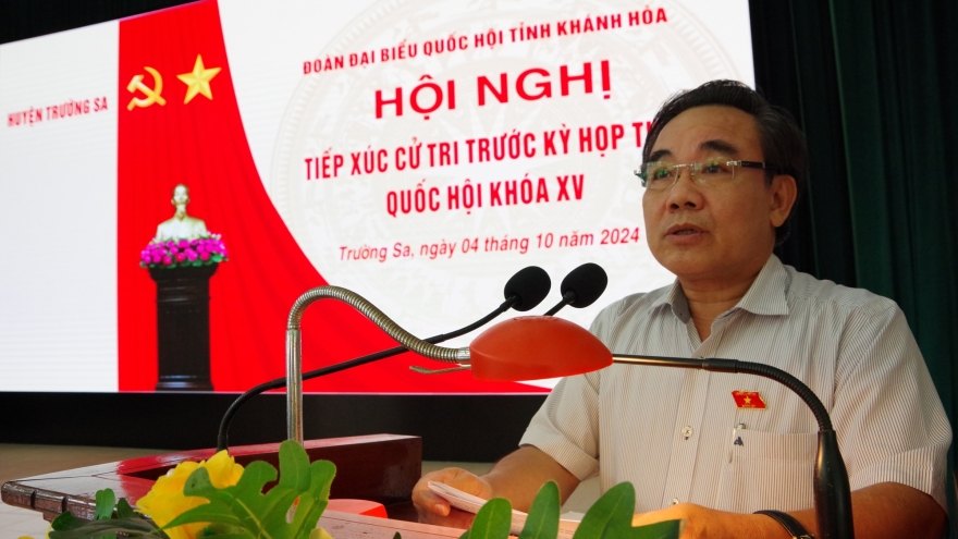 Đại biểu Quốc hội tỉnh Khánh Hòa tiếp xúc cử tri huyện đảo Trường Sa