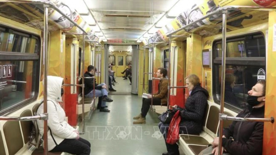 Russia to share experience in urban public transport development with Vietnam