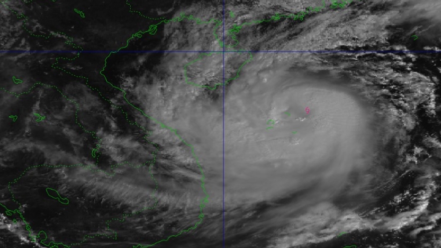 Sức gió bão số 6 đang mạnh cấp 11, giật cấp 14