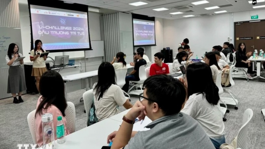 Vietnamese Student Association in Singapore hosts “Intellectual Arena” event