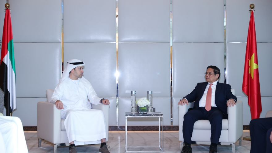 Thủ tướng Phạm Minh Chính tiếp Chủ tịch điều hành Trung tâm tài chính Dubai