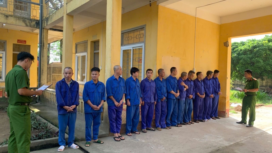 Triệt phá đường dây cá độ bóng đá, cho vay lãi nặng với quy mô hơn 500 tỷ đồng