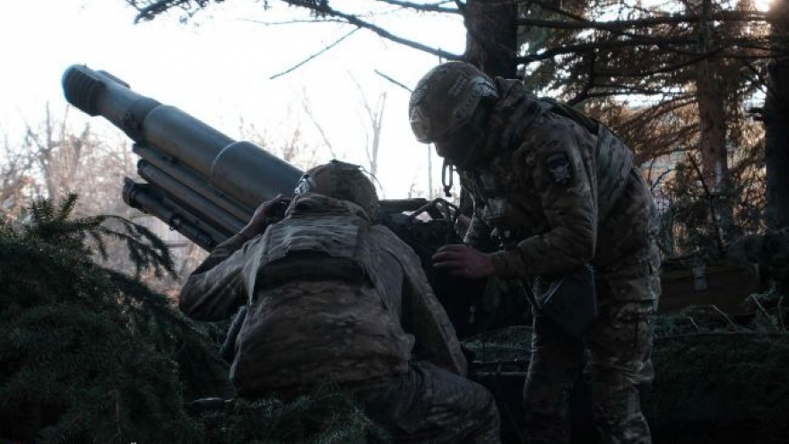 Nga “tung hỏa mù” thăm dò Zaporizhzhia, quân Ukraine như ngồi trên lửa