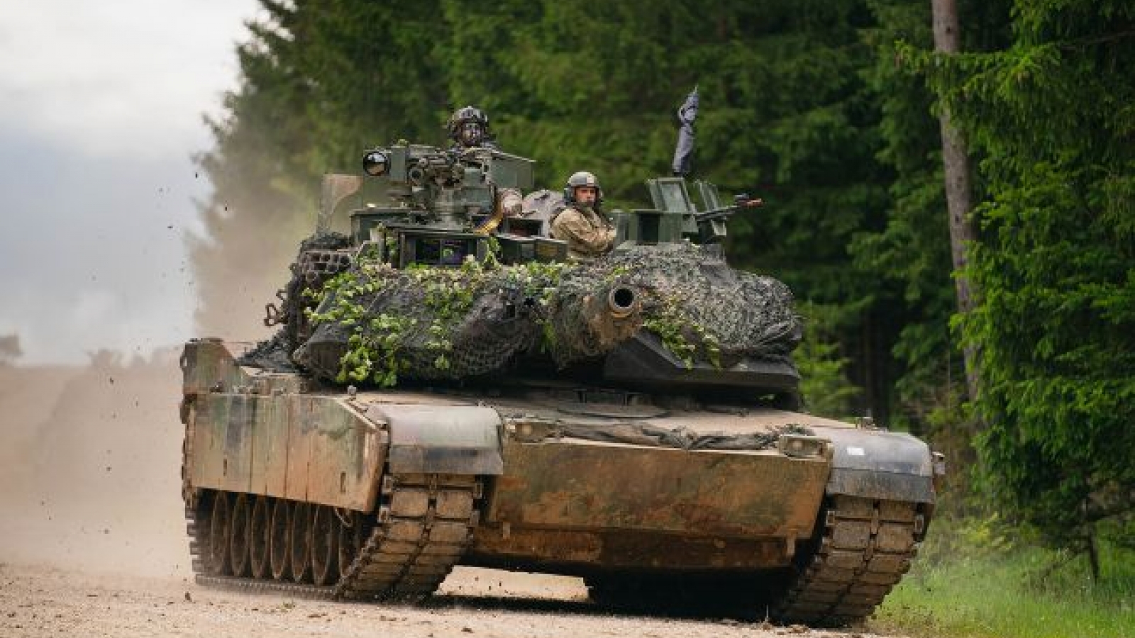 Vì sao bộ binh cơ giới trở thành “át chủ bài” trong chiến lược của Nga và Ukraine?
