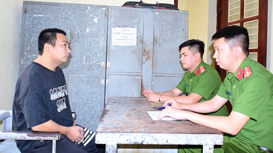 Khởi tố 2 đối tượng buôn bán, sản xuất pháo nổ tại Hải Phòng