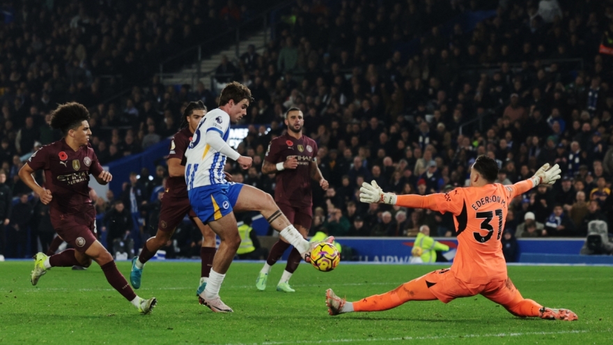 Kết quả vòng 11 Ngoại hạng Anh: Thua ngược 1-2 trước Brighton, Man City chìm sâu trong khủng hoảng