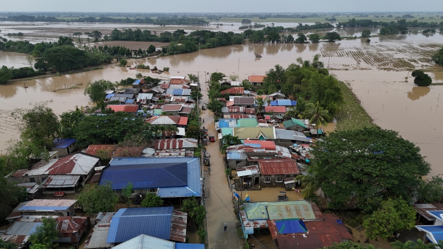 Ít nhất 8 người thiệt mạng ở Philippines do siêu bão Man-yi