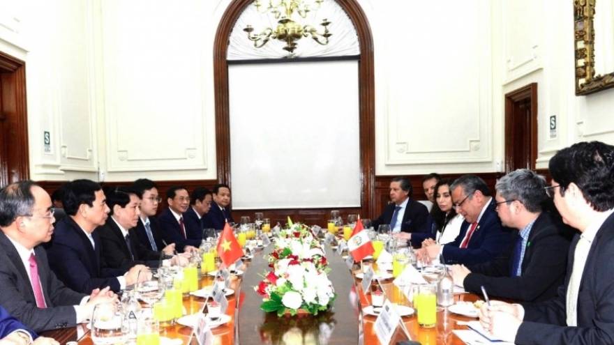 State leader meets with President of Peruvian Council of Ministers in Lima