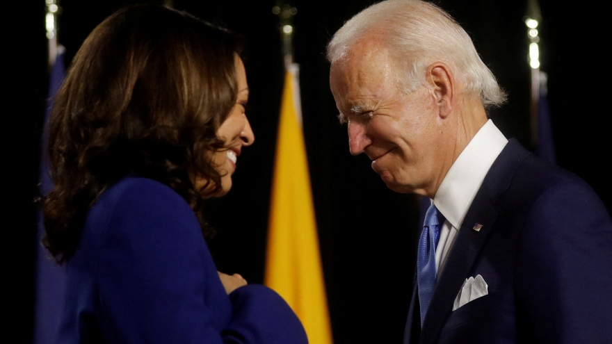 Tổng thống Biden nói gì về bà Harris sau thất bại?