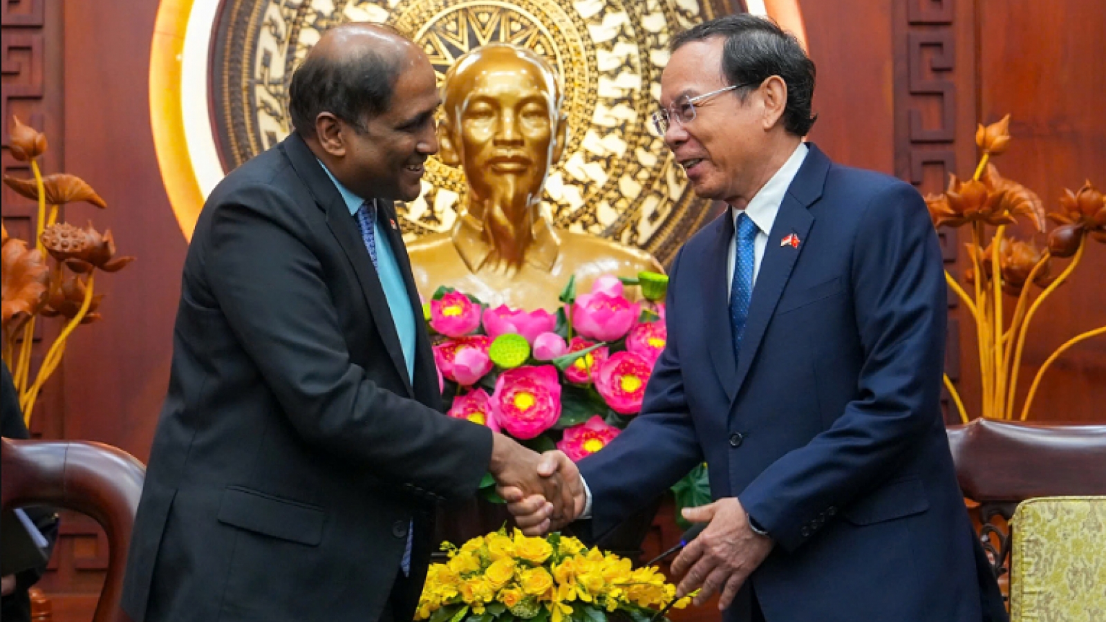 Singapore desires to lift ties with Vietnam to highest level in 2025