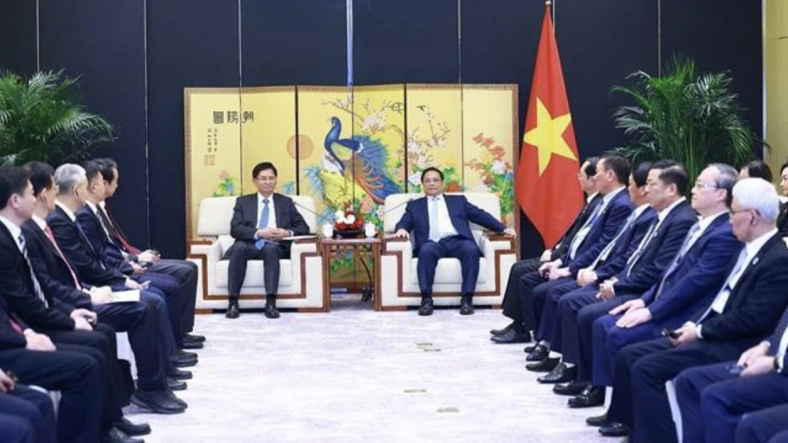 Prime Minister meets Chairman of Guangxi Zhuang Autonomous Region 