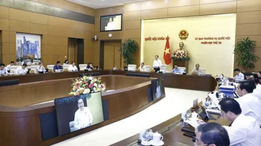 National Assembly Standing Committee convenes 39th meeting