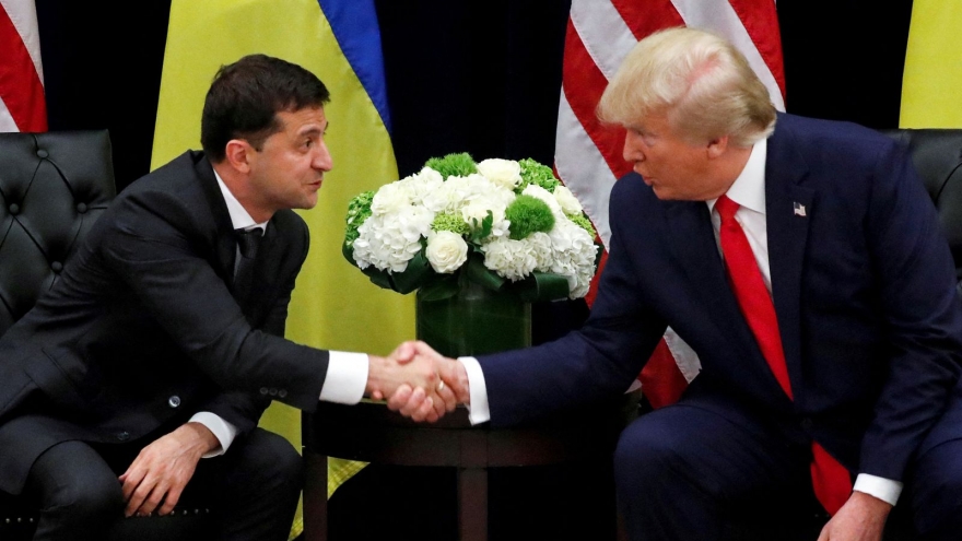 Ông Trump từng bán vũ khí cho Kiev và hy vọng của Ukraine