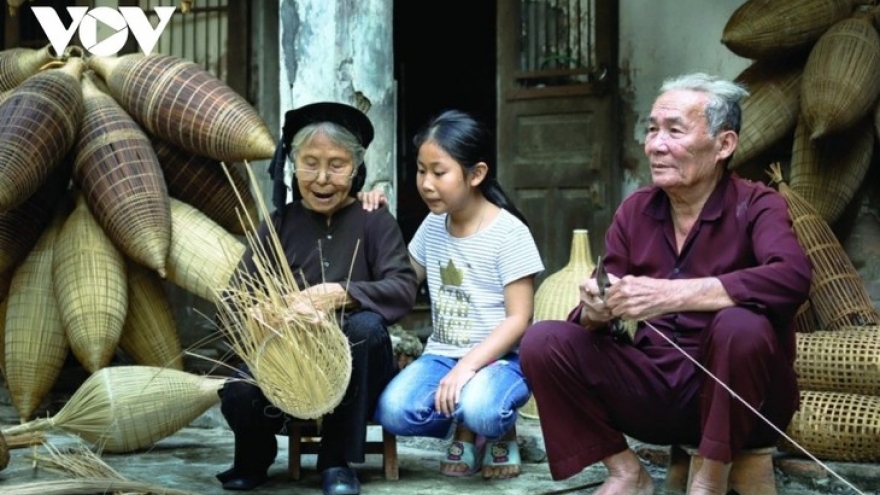 Hung Yen preserves and develops traditional craft villages