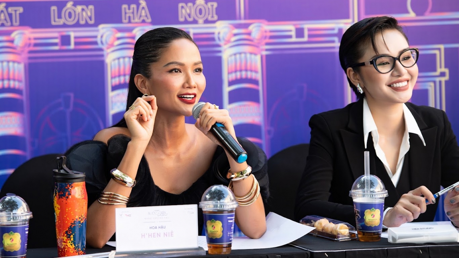 Hoa hậu H'hen Niê thu hút trong buổi casting Bước chân di sản 2