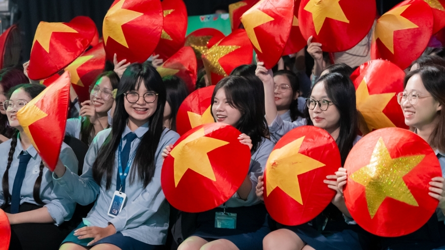 Kịch tính trận chung kết cuộc thi Sinh viên thế hệ mới 2024