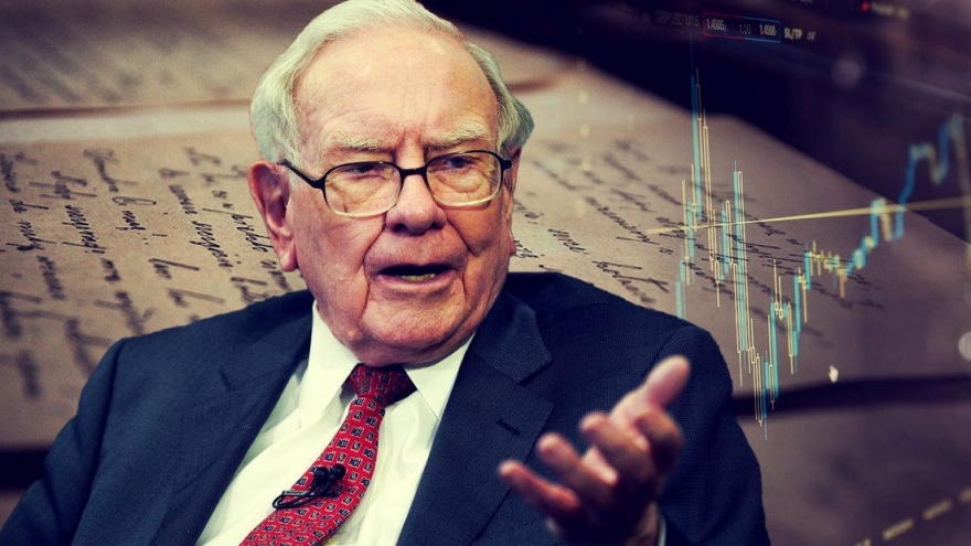 “Huyền thoại đầu tư” Warren Buffett tiếp tục bán lượng lớn cổ phiếu của Apple