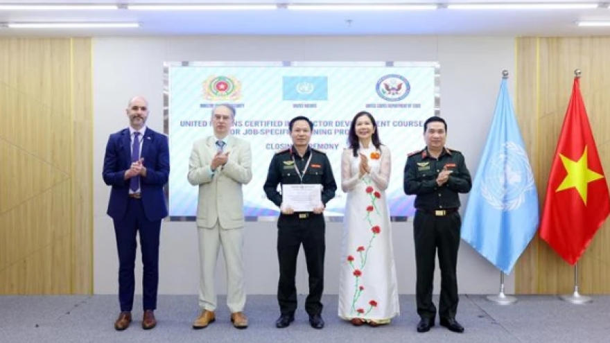 Vietnam joins preparing trainers for peacekeeping courses