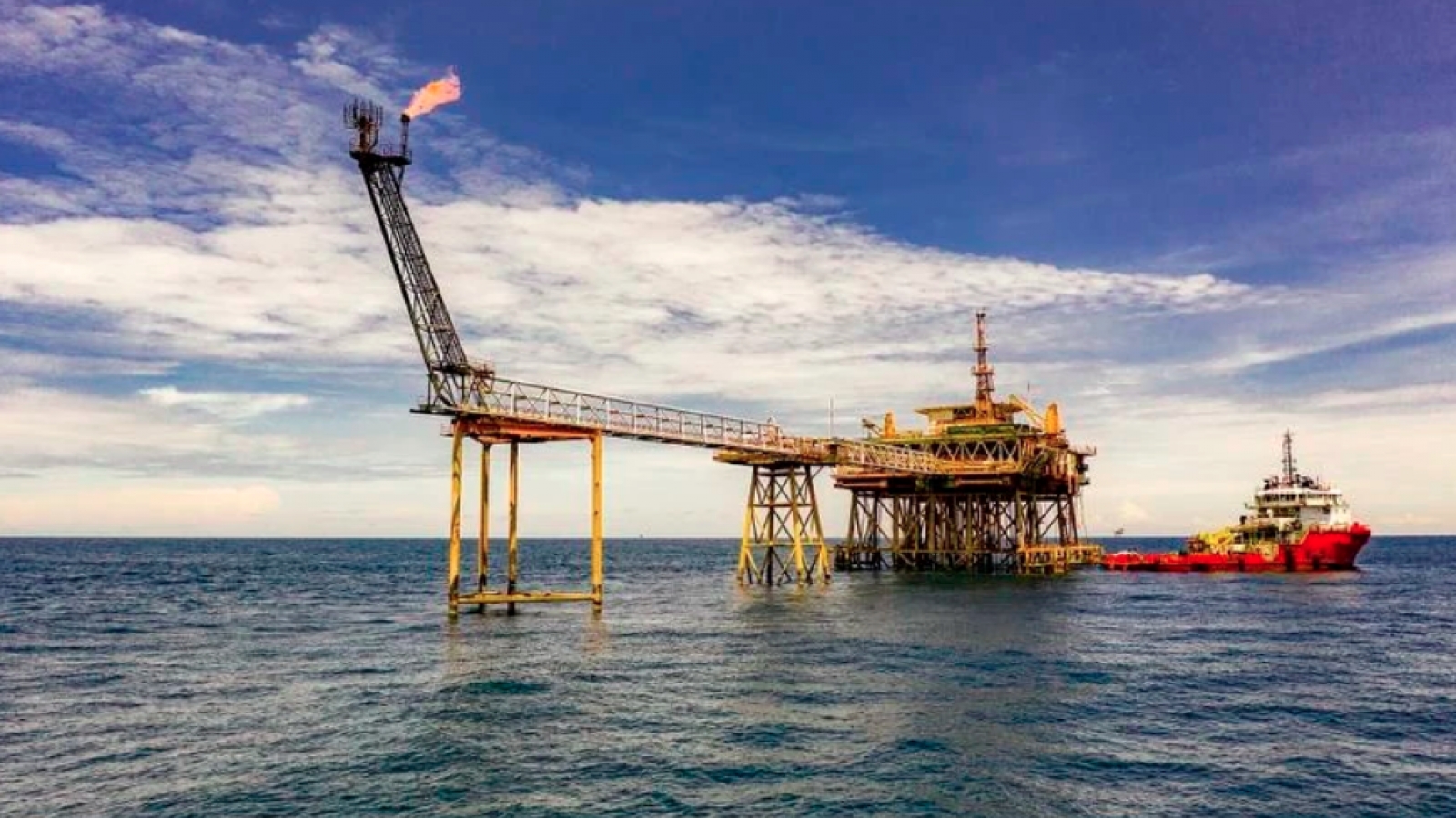 Petrovietnam aims for over US$39 billion in 2024 revenue
