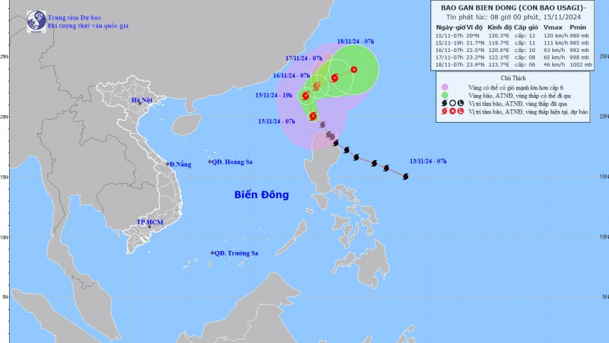 Bão Usagi áp sát biển Đông, giật cấp 15