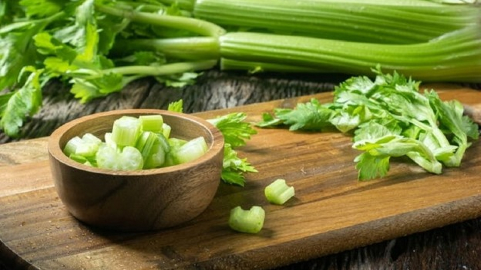 Việt Nam có loại rau được ví là “hàu thực vật”, ra chợ là có, lại rất bổ dưỡng