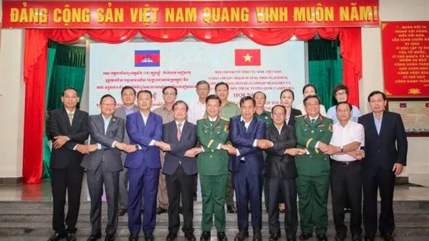 Tay Ninh signs agreement on repatriation of martyrs' remains with Cambodia