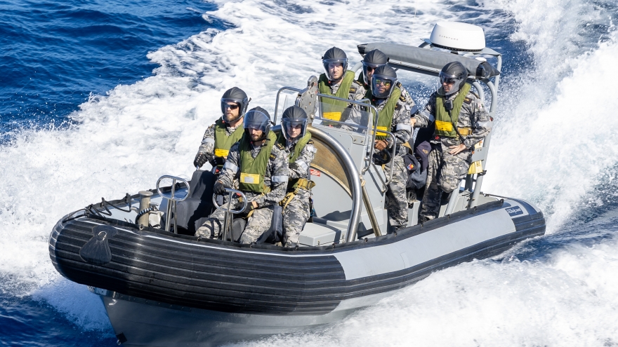 Australia gửi 14 thuyền thân cứng cho Ukraine