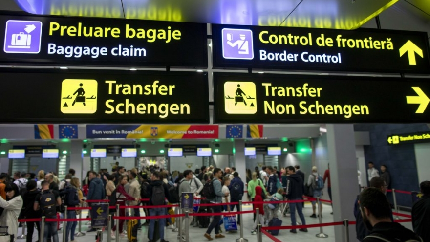 Áo bỏ quyền phủ quyết việc Romania và Bulgaria gia nhập hoàn toàn Schengen