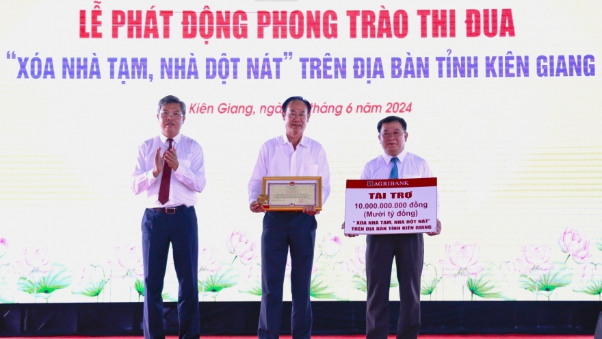 Agribank tài trợ 11 tỷ đồng “Xóa nhà tạm, nhà dột nát” tỉnh Kiên Giang