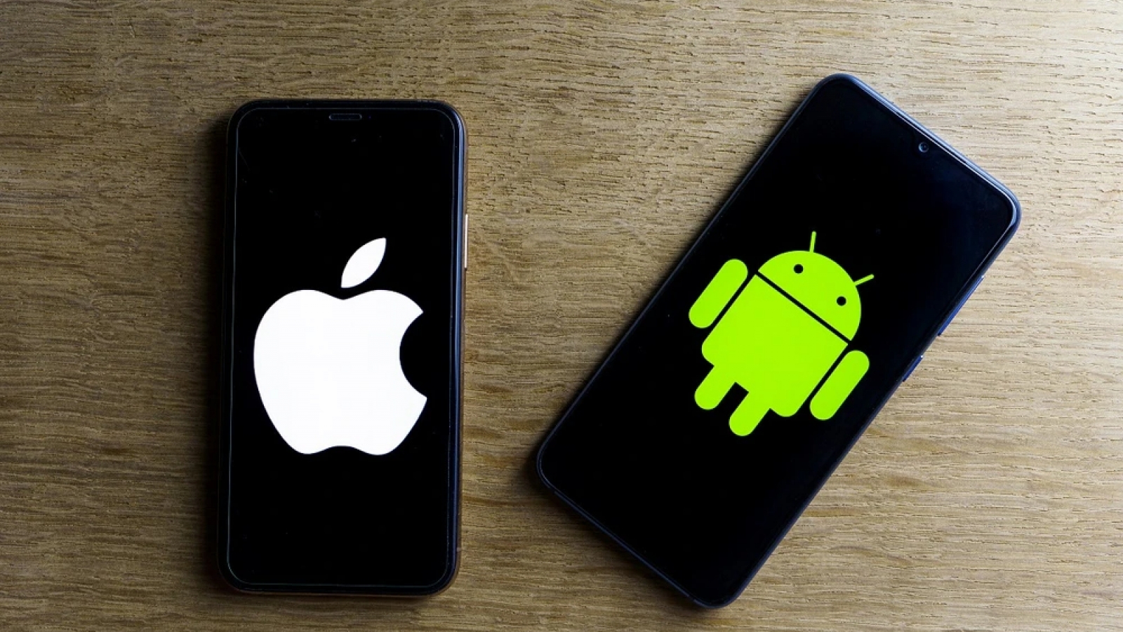 iPhone đang dễ bị tấn công hơn Android?