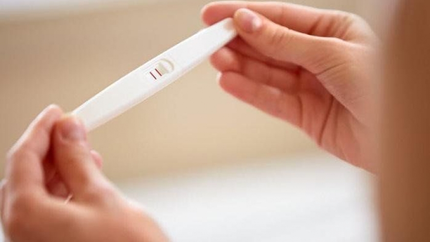 Tôi có thai 5 tuần với bạn trai nhưng cả hai gia đình đều ngăn cản