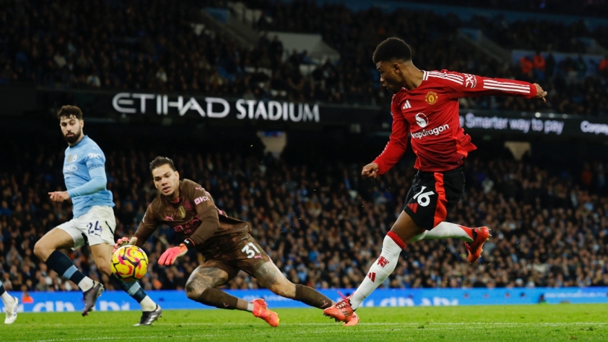 Kết quả vòng 16 Ngoại hạng Anh đêm 15/12: MU ngược dòng không tưởng thắng Man City